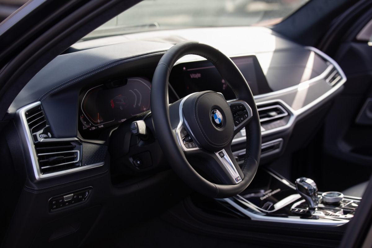 BMW X7 40d xDrive Dark Shadow (2021)
