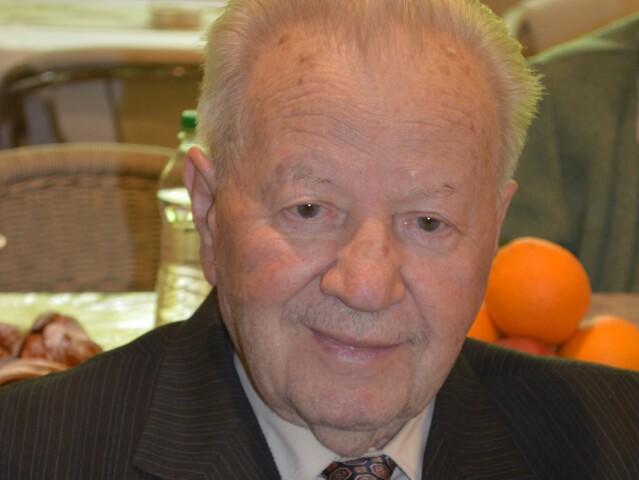 Michal Bučko, penicilín, mikrobiológ