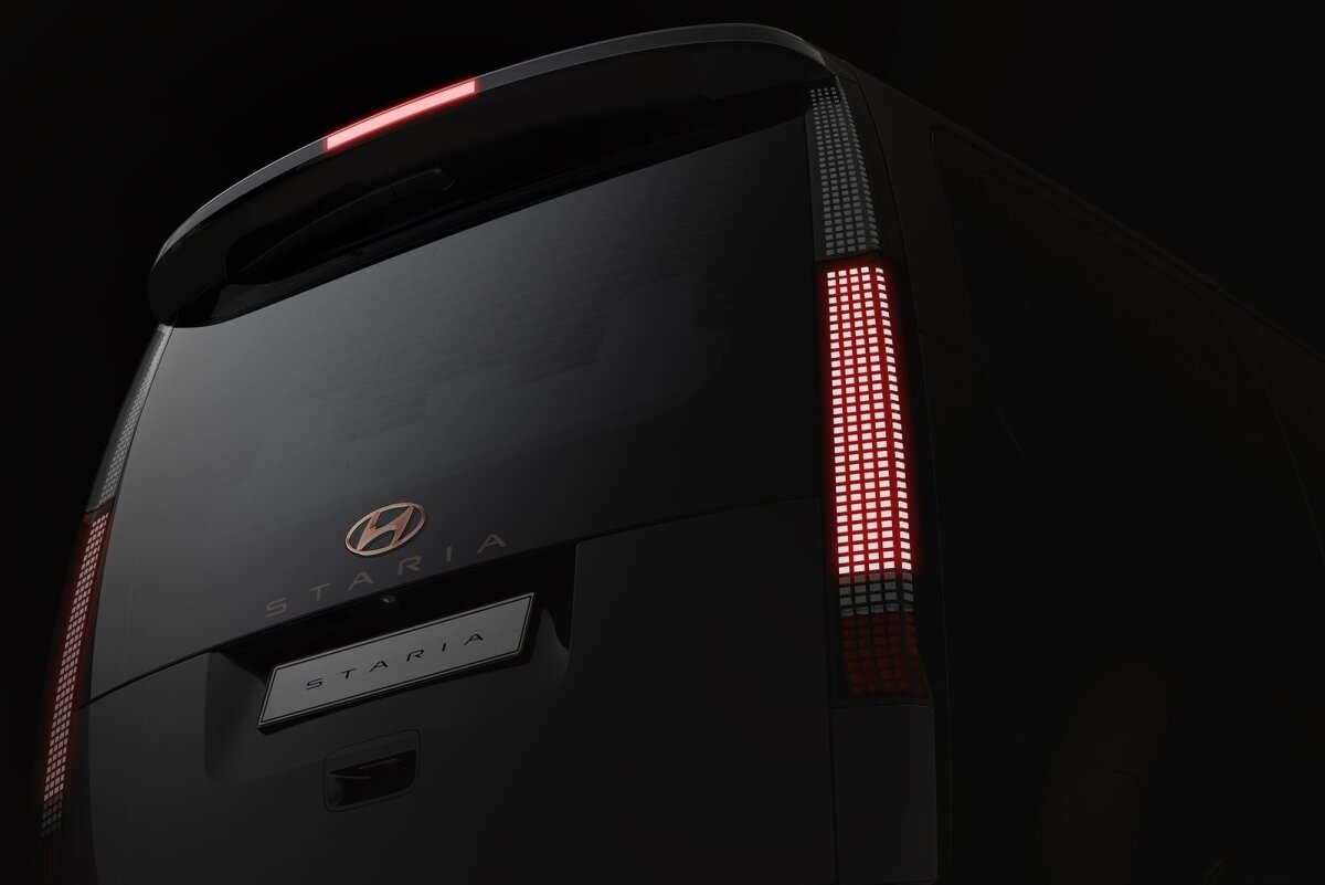 Hyundai Staria - 2021