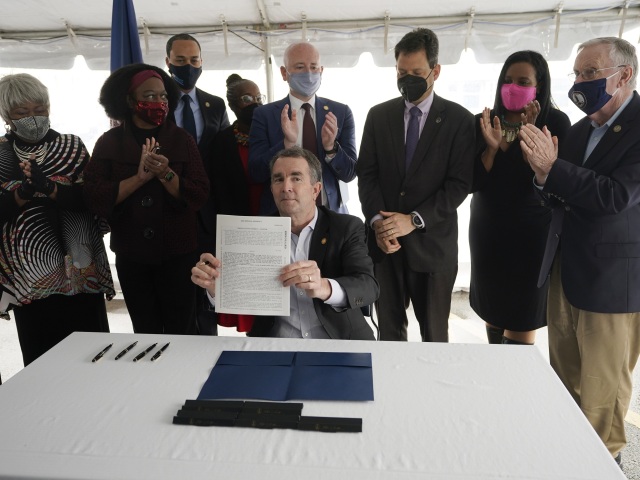 USA Virgínia trest smrti Ralph Northam