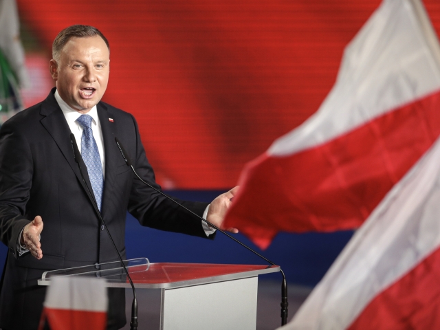 Poľsko Prezident Duda Spisovateľ Urážka Väzenie