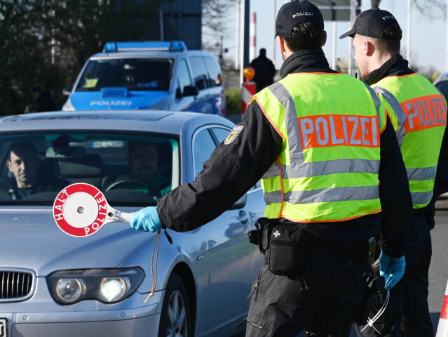 Nemecko / Polizei / Hranice / Kontroly /