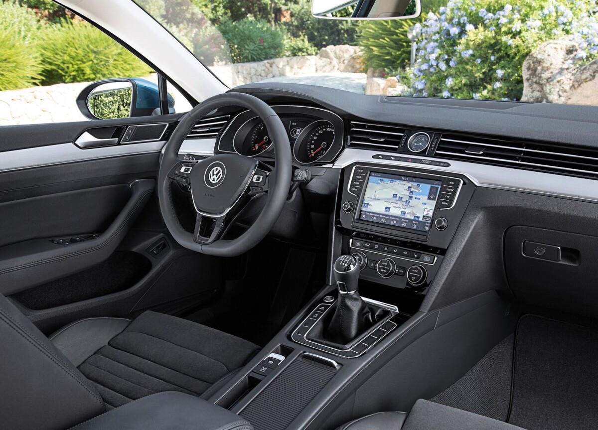 VW Passat