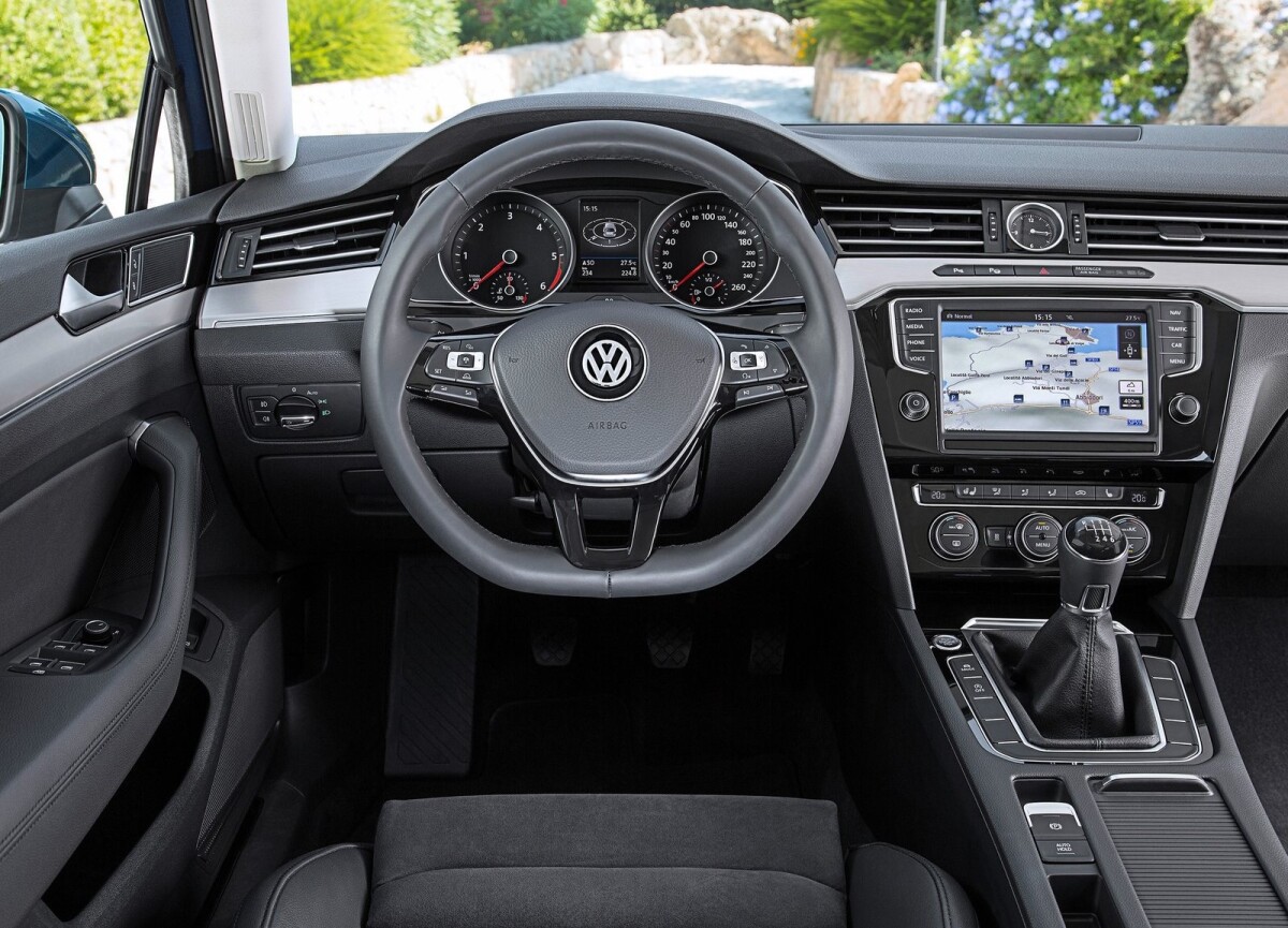 VW Passat