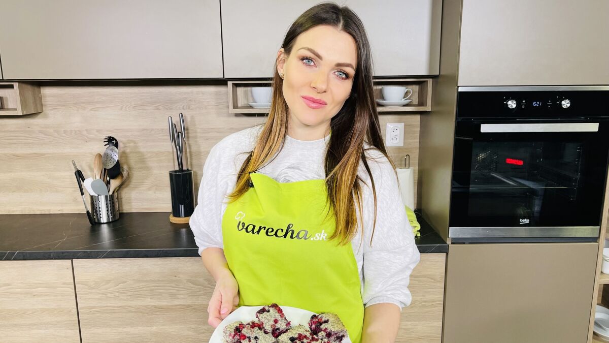 Makový hrnčekový koláč, Martina Schindlerová