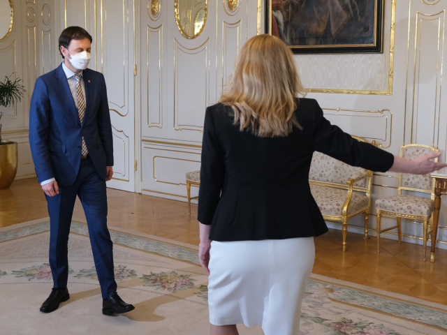 Heger, Čaputová,