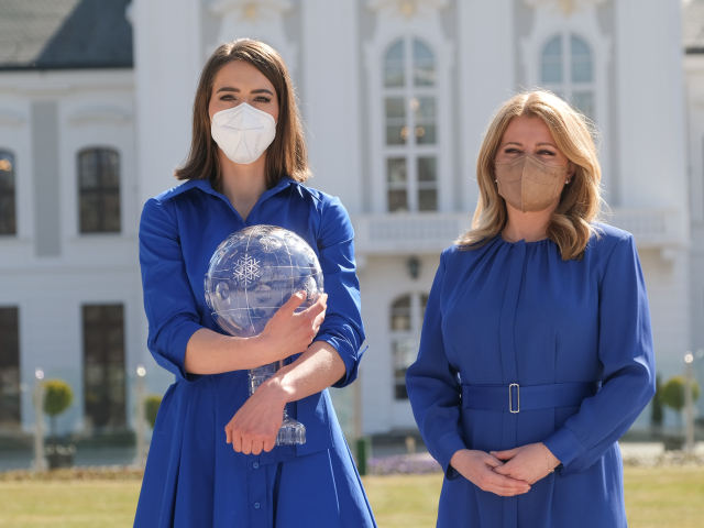 titul Petra Vlhová, Zuzana Čaputová, veľky glóbus,