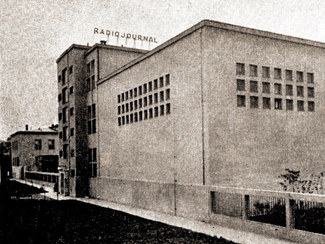 Historicky zaber - budova kosickeho rozhlasu Radiojurnal v roku 1935