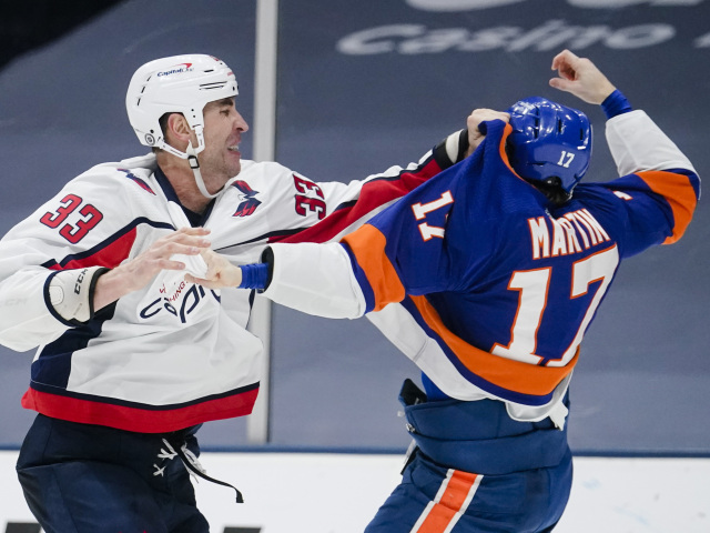 Zdeno Chára Matt Martin