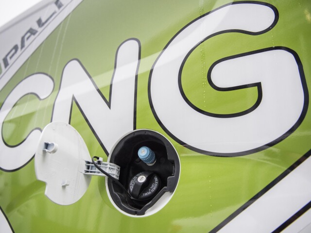 SR Bratislava SPP zemný plyn plniace stanice vozidlá CNG BAX
