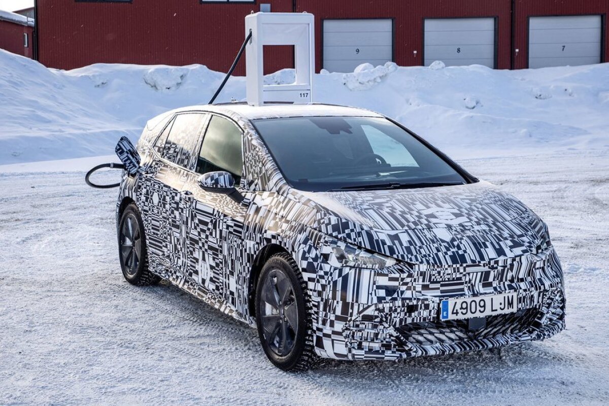 Cupra Born - prototypy 2021