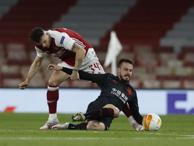 Granit Xhaka, Jakub Hromada