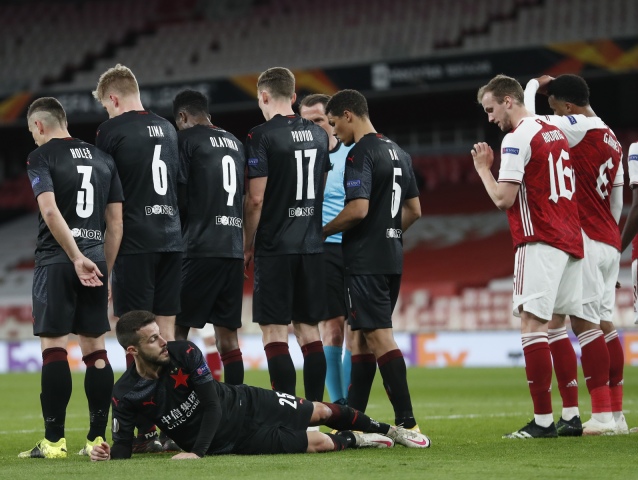 Slavia, Arsenal
