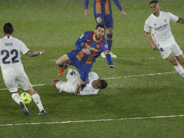 Casemiro, Lionel Messi