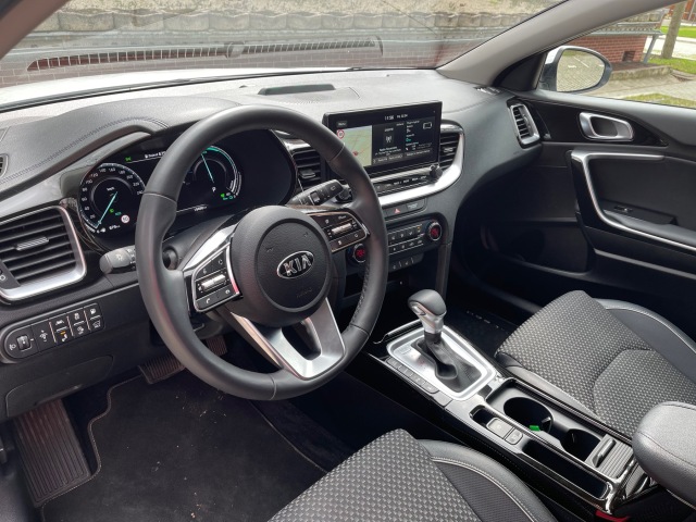 Kia XCeed plug-in hybrid (2021)