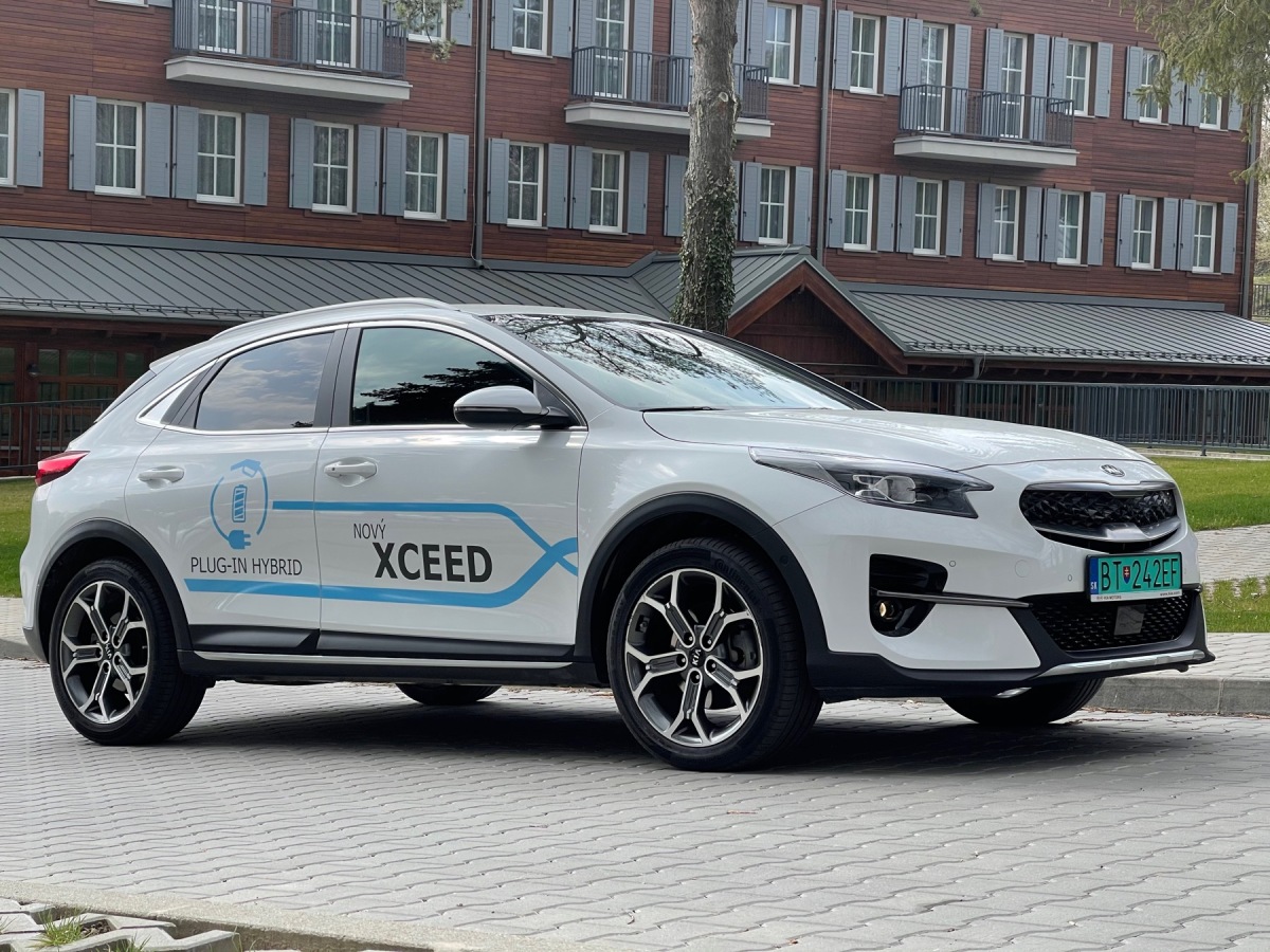 Kia XCeed plug-in hybrid (2021)