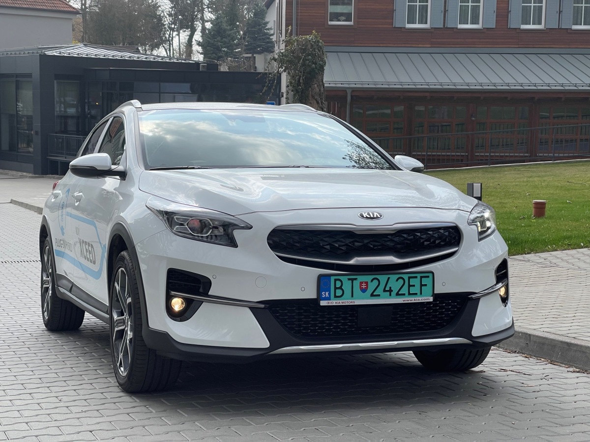 Kia XCeed plug-in hybrid (2021)