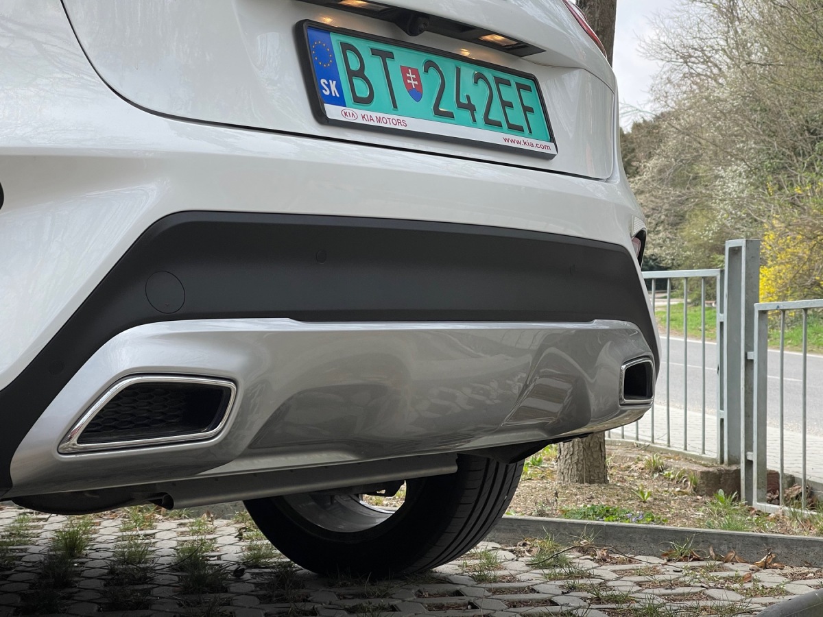 Kia XCeed plug-in hybrid (2021)