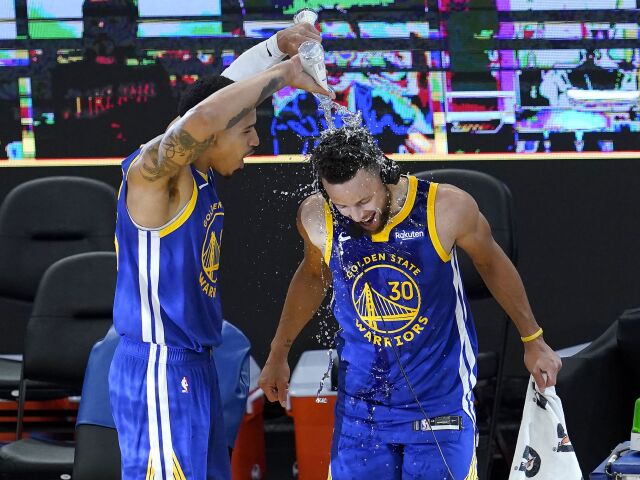 Juan Toscano-Anderson, Stephen Curry