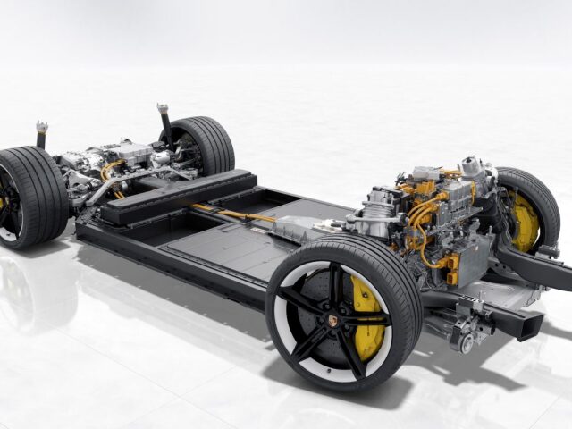 Porsche Taycan Turbo S - 2021
