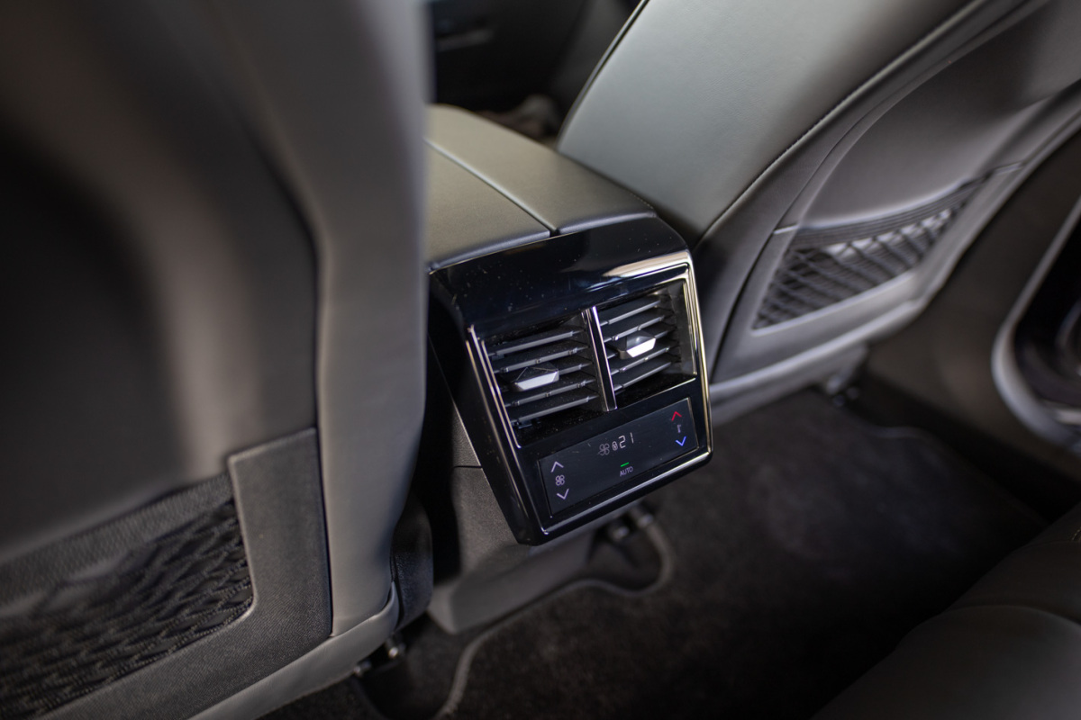 DS 7 Crossback Louvre (2021)