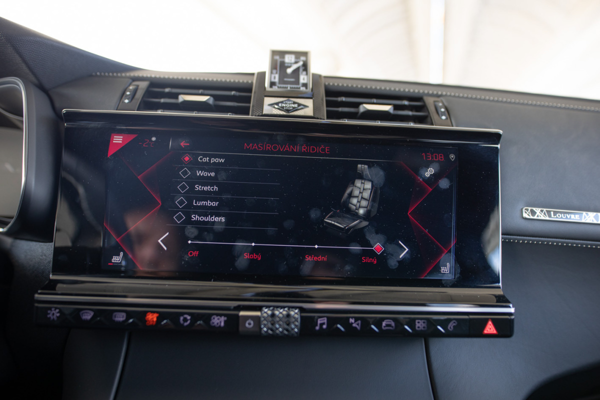 DS 7 Crossback Louvre (2021)