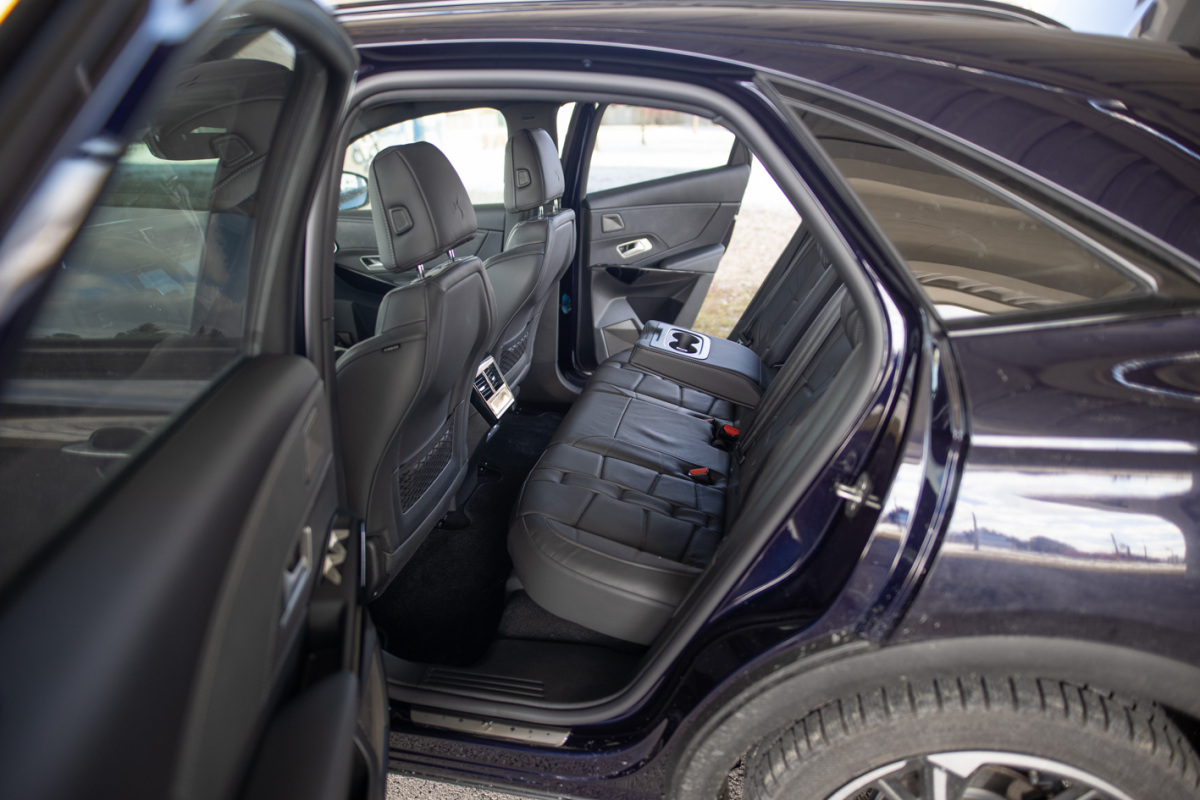 DS 7 Crossback Louvre (2021)