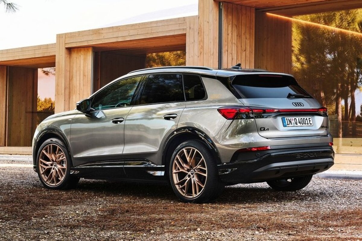 Audi Q4 e-tron - 2021