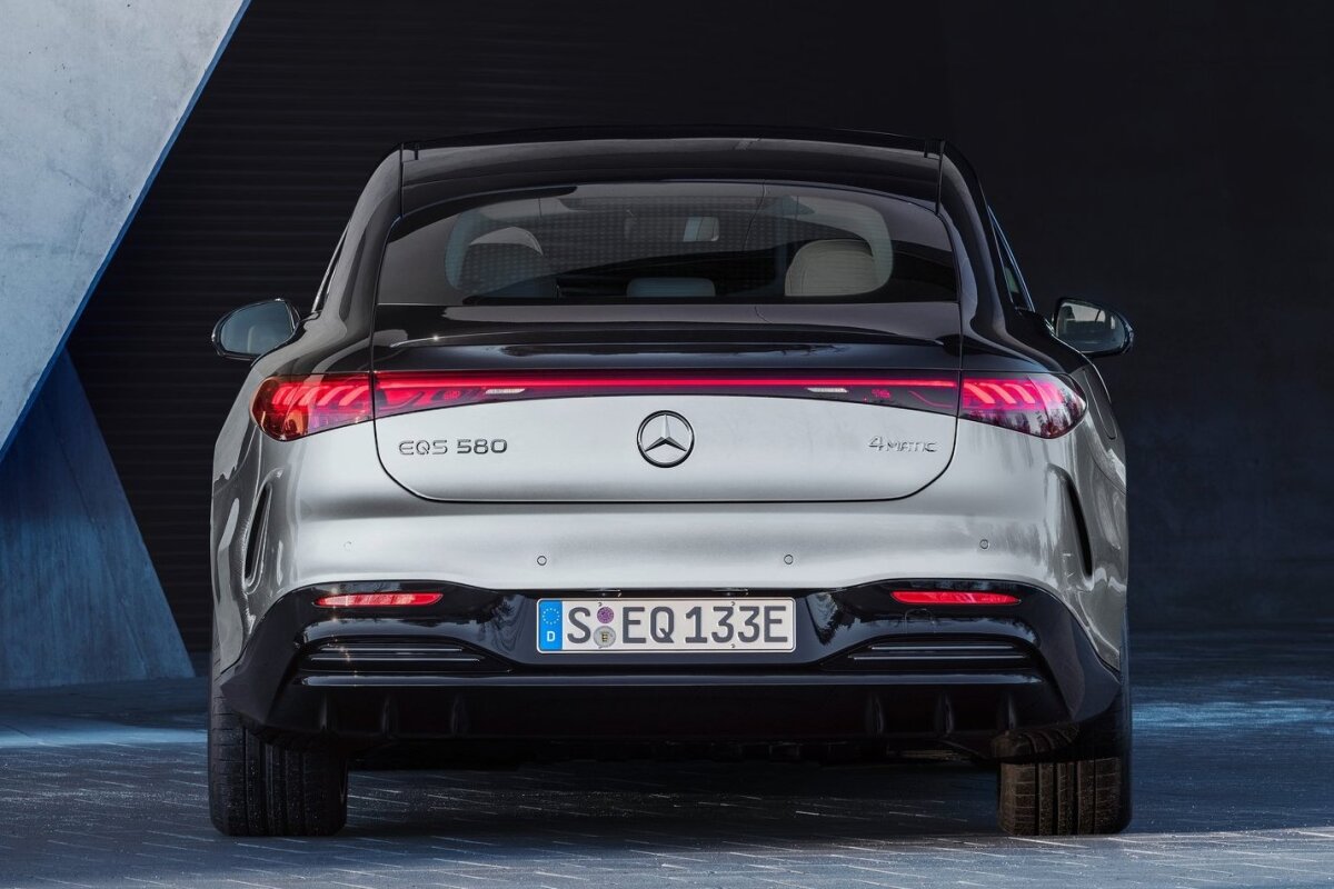Mercedes-Benz EQS - 2021