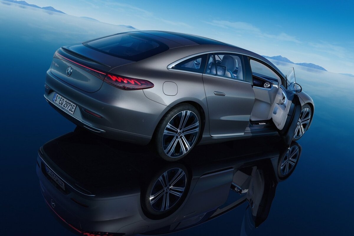 Mercedes-Benz EQS - 2021