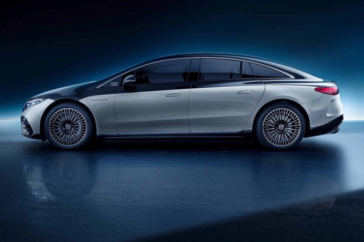 Mercedes-Benz EQS - 2021