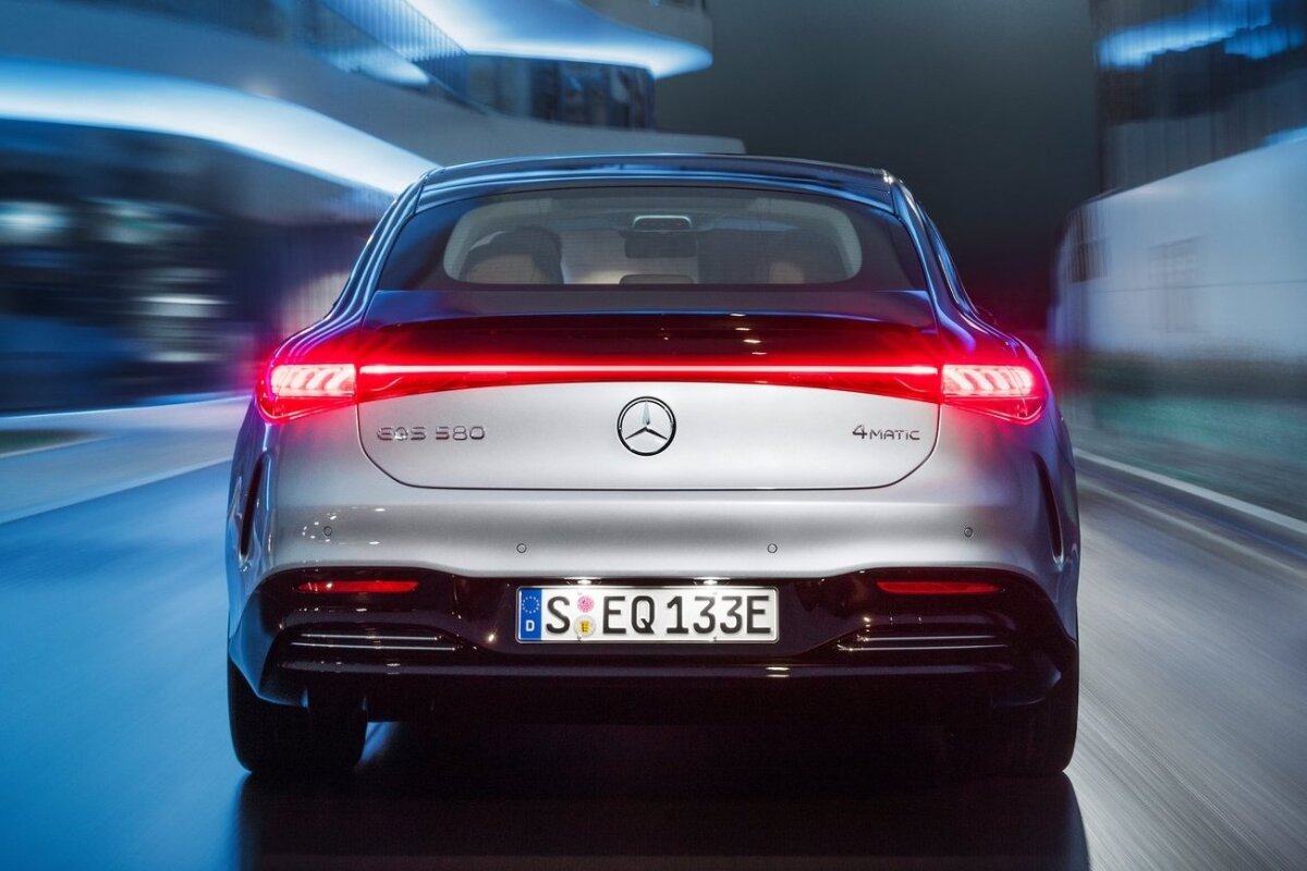 Mercedes-Benz EQS - 2021