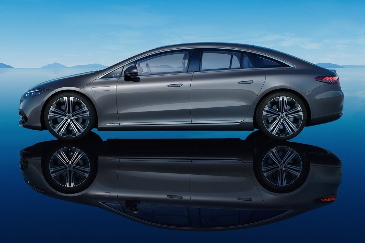 Mercedes-Benz EQS - 2021