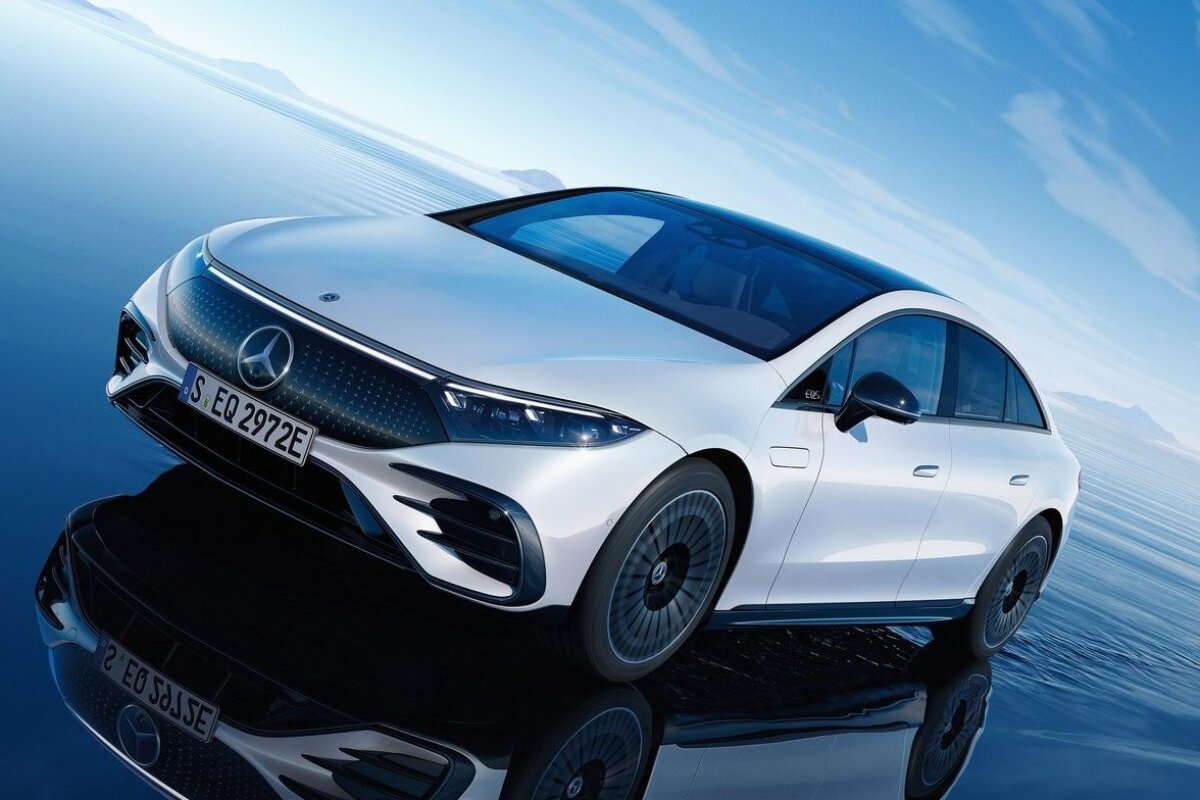Mercedes-Benz EQS - 2021