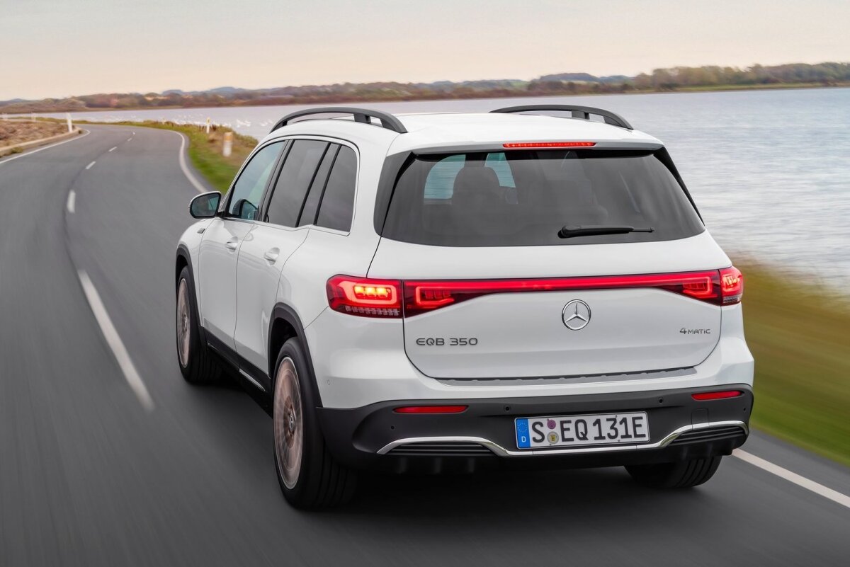 Mercedes-Benz EQB - 2021