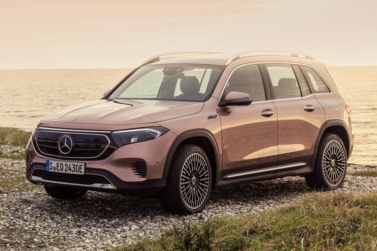 Mercedes-Benz EQB - 2021