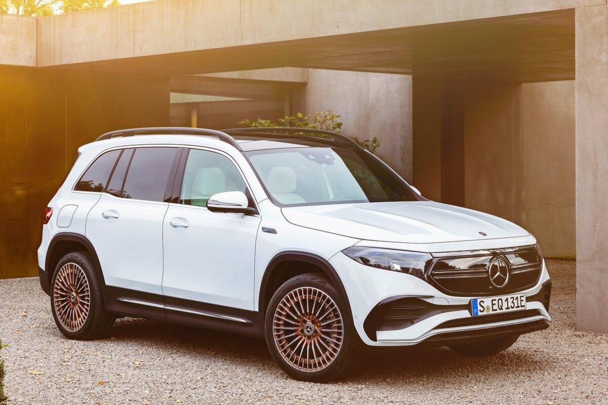Mercedes-Benz EQB - 2021