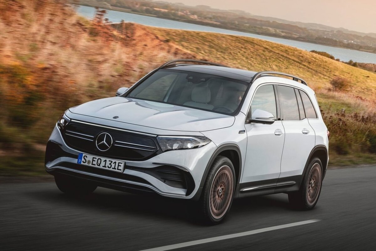 Mercedes-Benz EQB - 2021