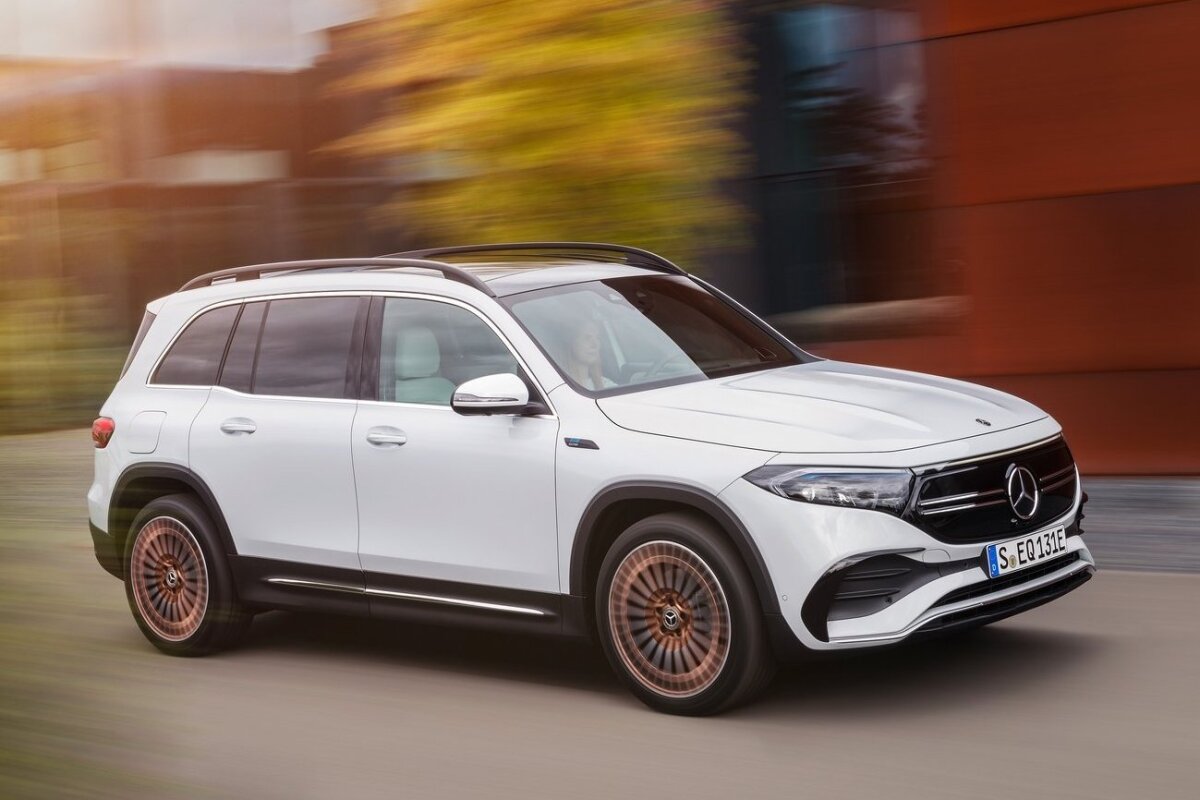 Mercedes-Benz EQB - 2021
