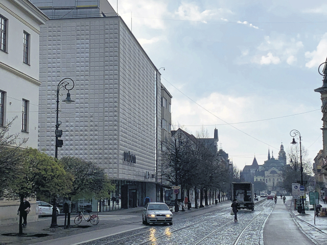Košiece, obchodné centrum, korzo