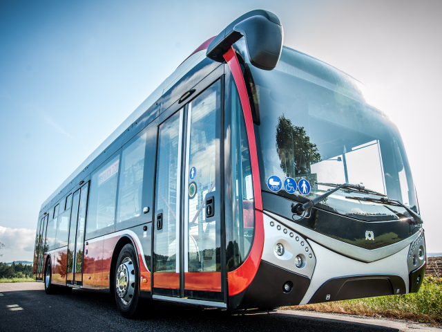 InoBat Auto, autobus, SOR