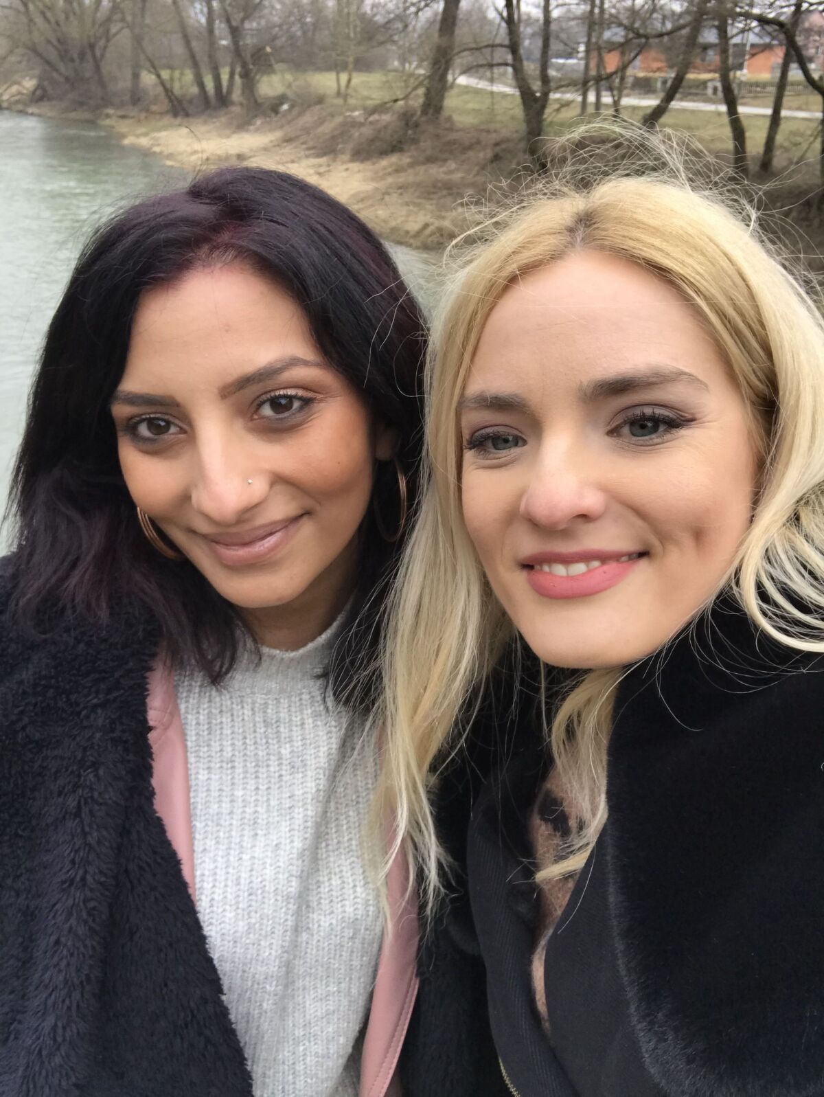 Svetlana Surova , Kamila Mitrasova, Dedovizen  RTVS