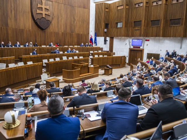 NR SR parlament