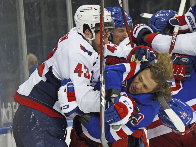 Tom Wilson, Artemij Panarin