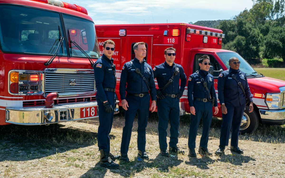 seriál 911,911,