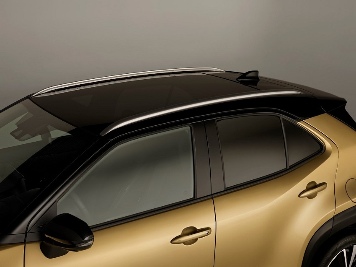 YARIS CROSS 4, PR článok, reklama ,nepoužívať