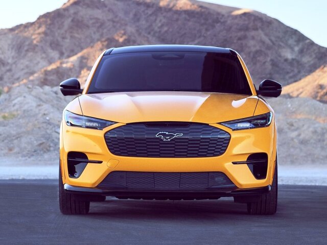Ford Mustang Mach-E GT - 2021