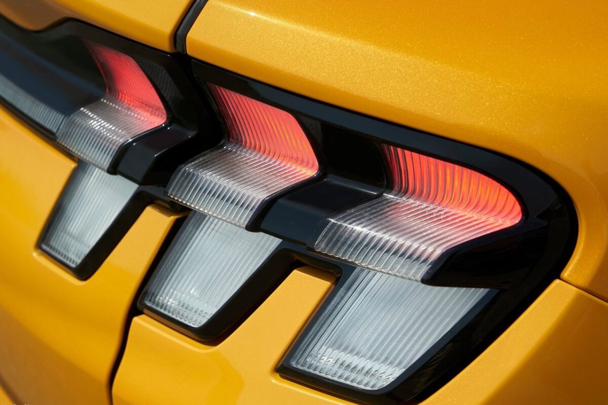 Ford Mustang Mach-E GT - 2021