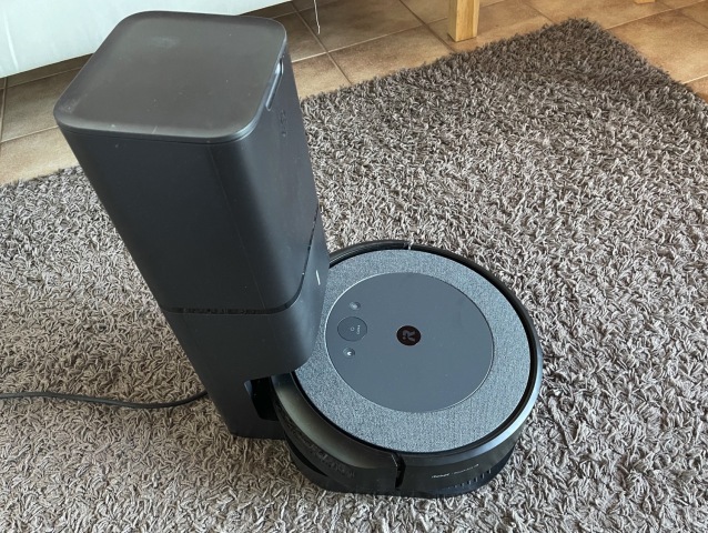 iRobot, i3+, Roomba, robotický vysávač