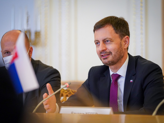 PREMIÉR: Navtívil Ukrajinu